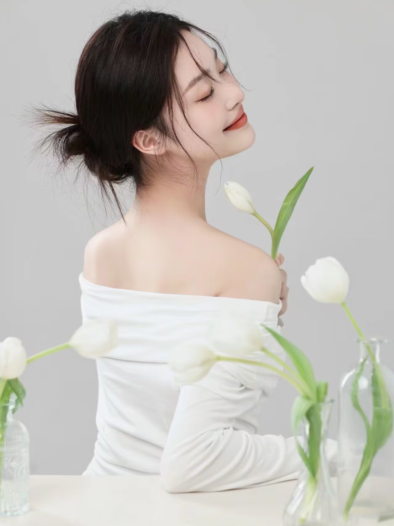 Nuova Collezione: Abbigliament - Lighting In Photography Studio recensione e prezzo